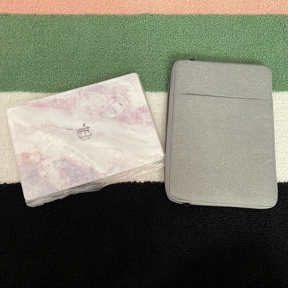 💻 3-Pc Apple Mac Book Pro 13” Shell Protector and Soft Zip-Up Case